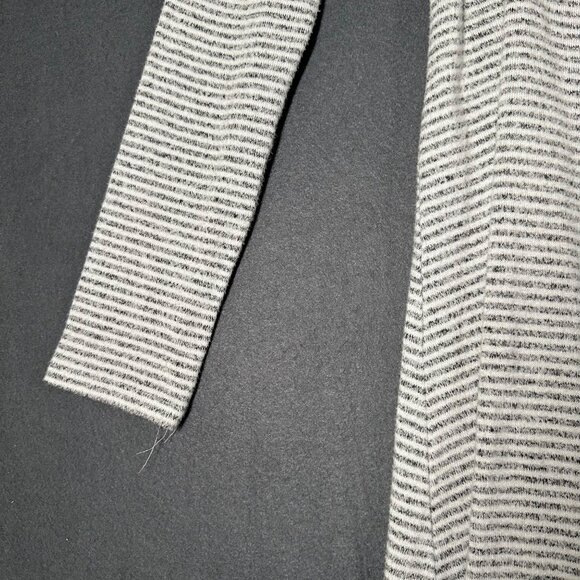 WHBM Small White Black Striped Open Front Long Sleeve Cardigan - Picture 6 of 9